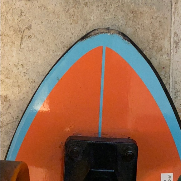 Channel one skateboard - Picture 4 of 4